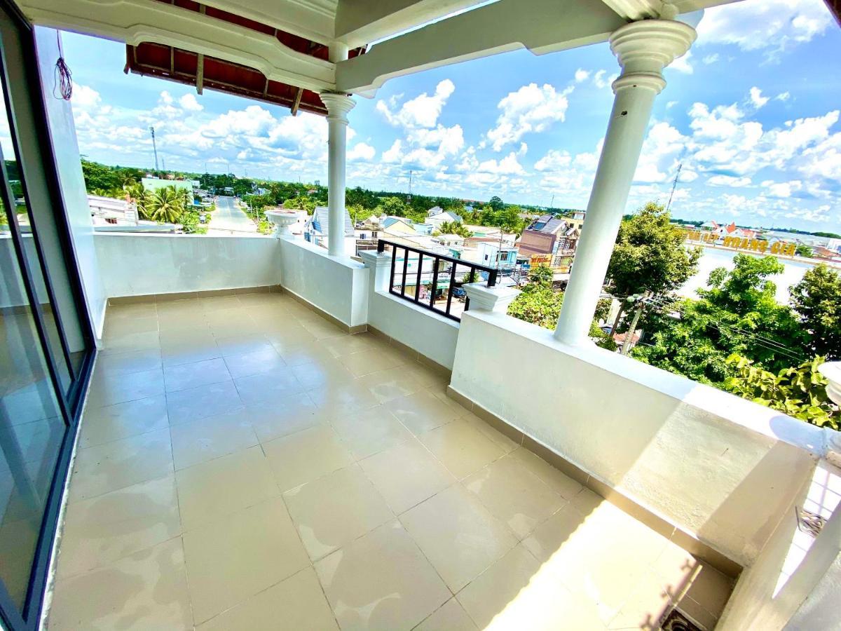 Phuong Nam Hotel Ap Tan An  Exterior photo