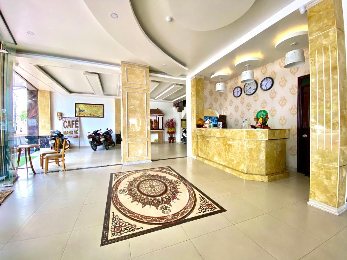 Phuong Nam Hotel Ap Tan An  Exterior photo