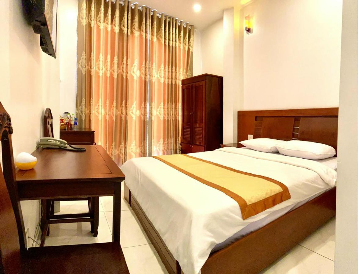 Phuong Nam Hotel Ap Tan An  Exterior photo